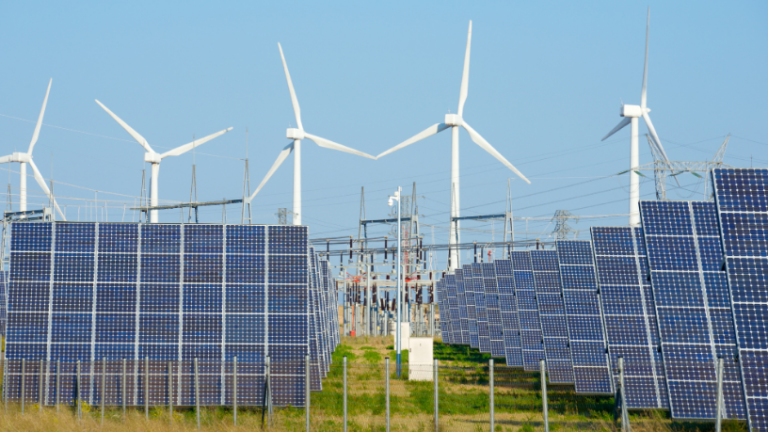 Fernando Trabach mostra como a energia renovável torna a indústria mais eficiente e competitiva.