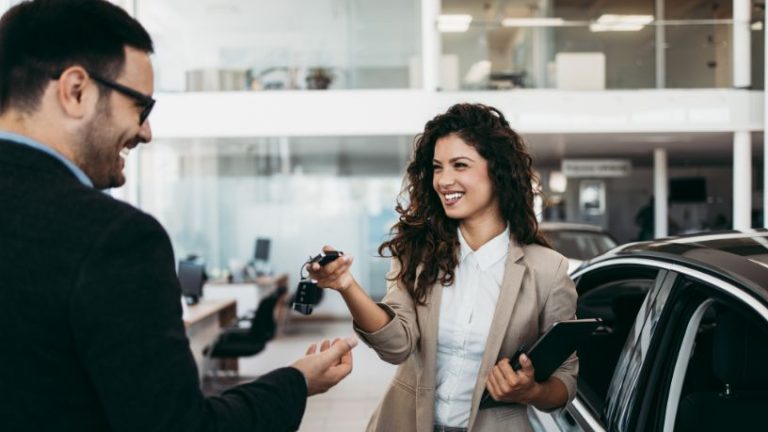 Preços de carros no Brasil ficam estáveis e mercado de elétricos usados começa a reagir em 2026 Preços de carros no Brasil ficam estáveis e mercado de elétricos usados começa a reagir em 2026